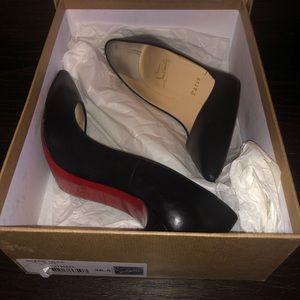 AUTHENTIC!!! So Kate Christian Louboutin size 6.5
